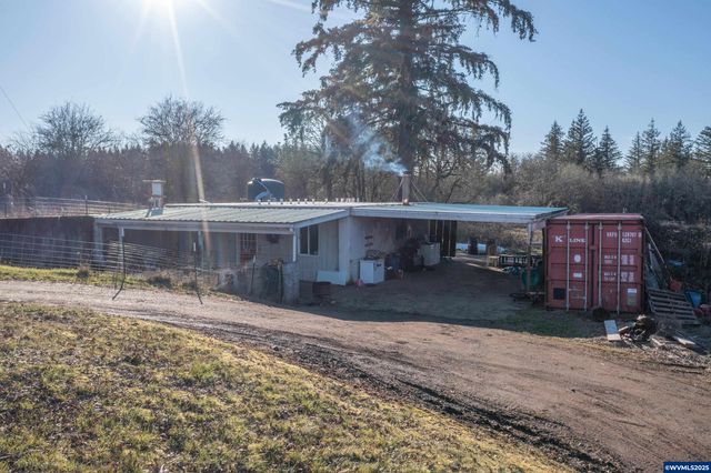 35388 Richardson Gap (next to) Rd, Lebanon, OR 97355