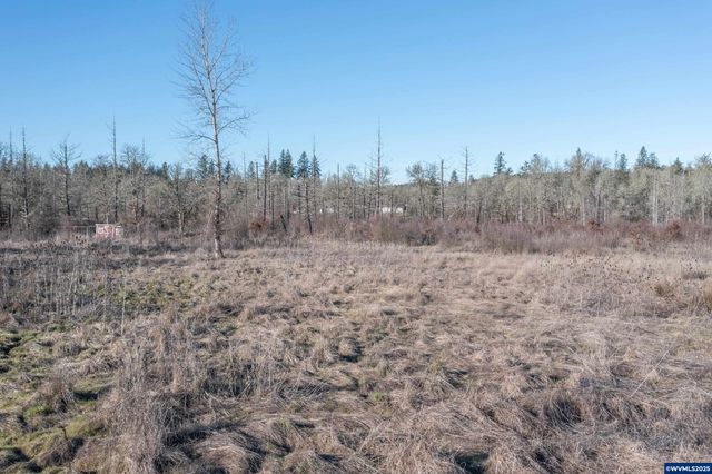 35388 Richardson Gap (next to) Rd, Lebanon, OR 97355