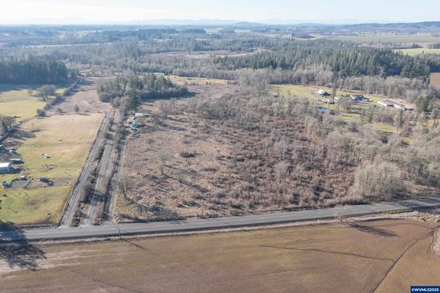 35388 Richardson Gap (next to) Rd, Lebanon, OR 97355