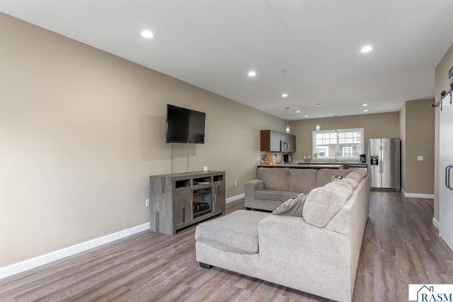 3025 Bluestem Trail, Mankato, MN 56001