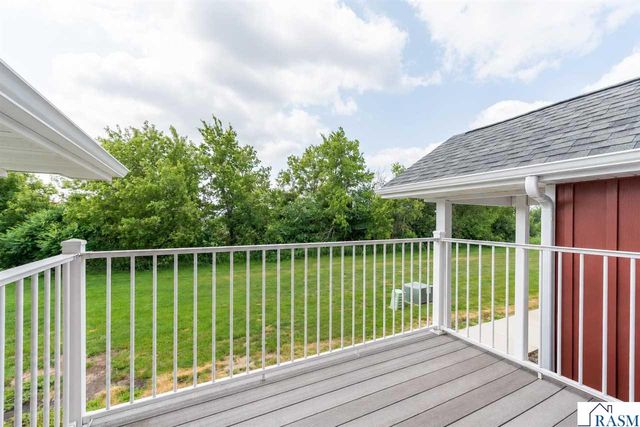 3025 Bluestem Trail, Mankato, MN 56001