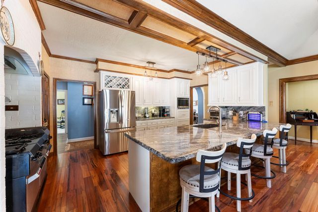 11 Hornsilver Place, The Woodlands, TX 77381