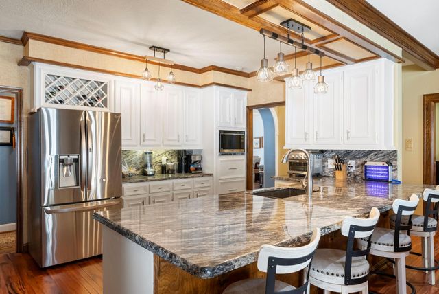 11 Hornsilver Place, The Woodlands, TX 77381