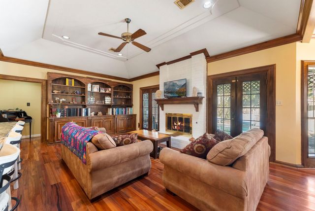 11 Hornsilver Place, The Woodlands, TX 77381