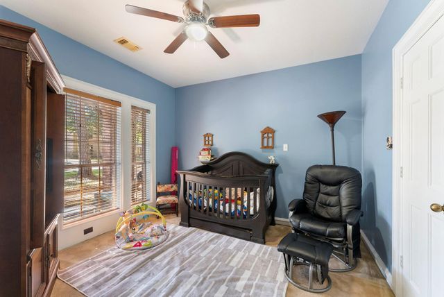 11 Hornsilver Place, The Woodlands, TX 77381