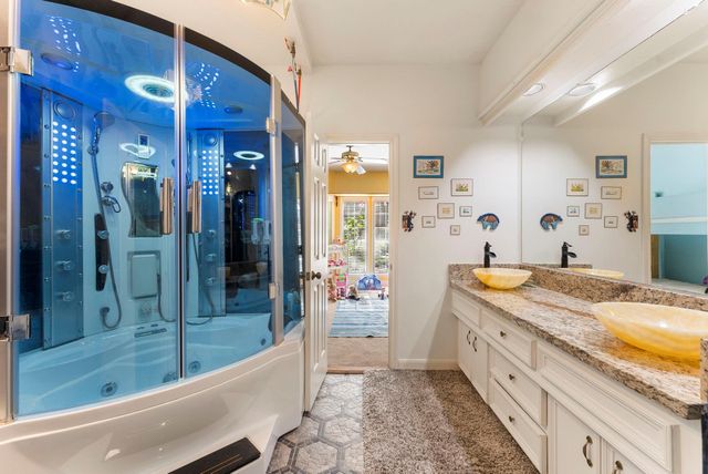 11 Hornsilver Place, The Woodlands, TX 77381