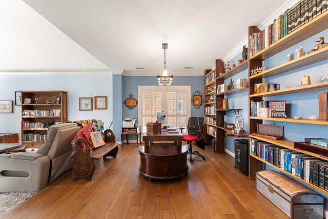 11 Hornsilver Place, The Woodlands, TX 77381