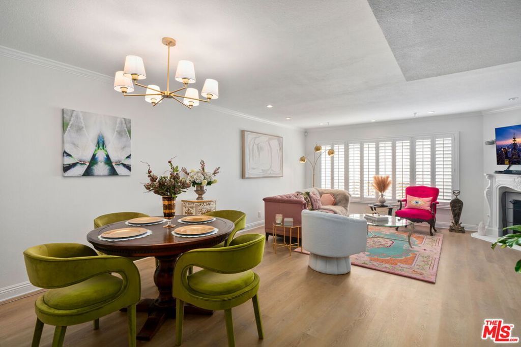 11473 Moorpark Street 4, Studio City, CA 91602