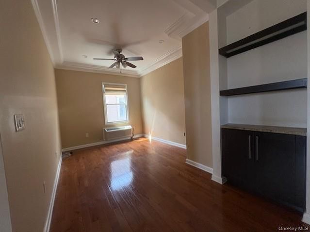 40-11 214th Place 2R, Bayside, NY 11361