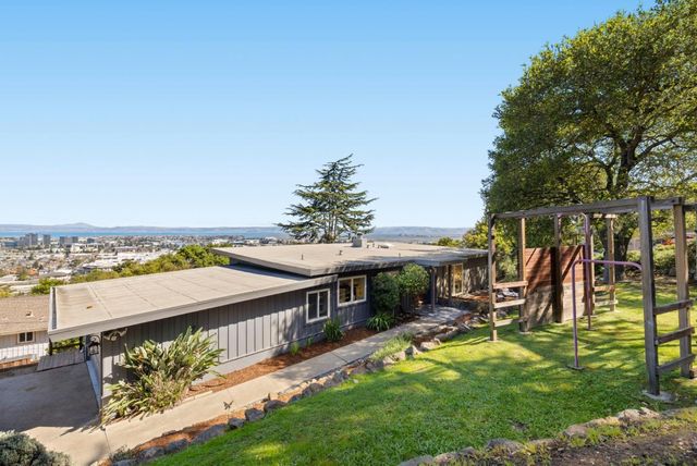 1243 Talbryn Drive, Belmont, CA 94002