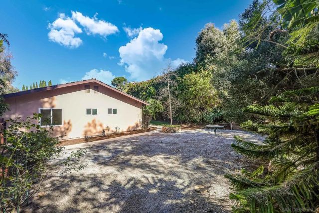 4307 Macronald Dr, La Mesa, CA 91941