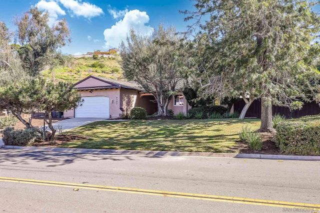 4307 Macronald Dr, La Mesa, CA 91941