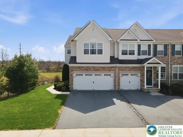 250 Redclover Lane, Allentown City, PA 18104