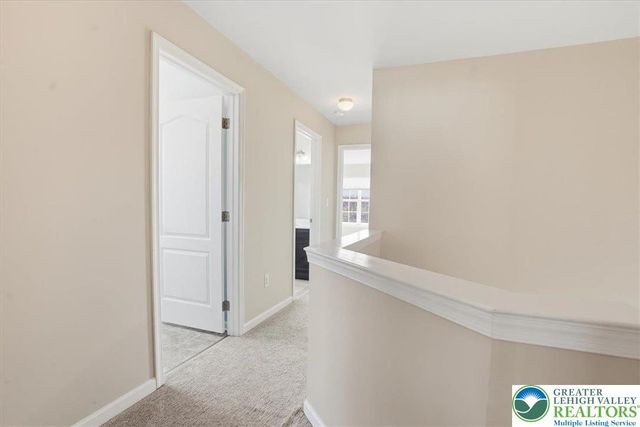 250 Redclover Lane, Allentown City, PA 18104