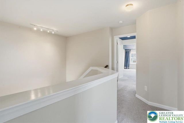 250 Redclover Lane, Allentown City, PA 18104