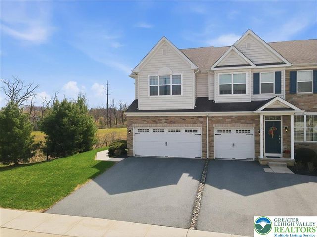 250 Redclover Lane, Allentown City, PA 18104