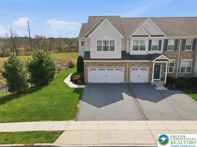 250 Redclover Lane, Allentown City, PA 18104