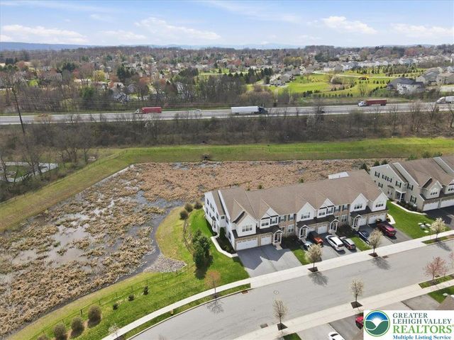 250 Redclover Lane, Allentown City, PA 18104