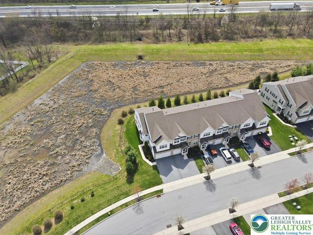 250 Redclover Lane, Allentown City, PA 18104
