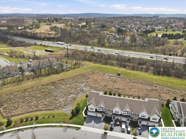 250 Redclover Lane, Allentown City, PA 18104
