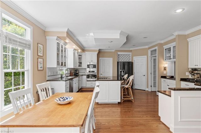 1513 Barrington Way Court, Winston-salem, NC 27106
