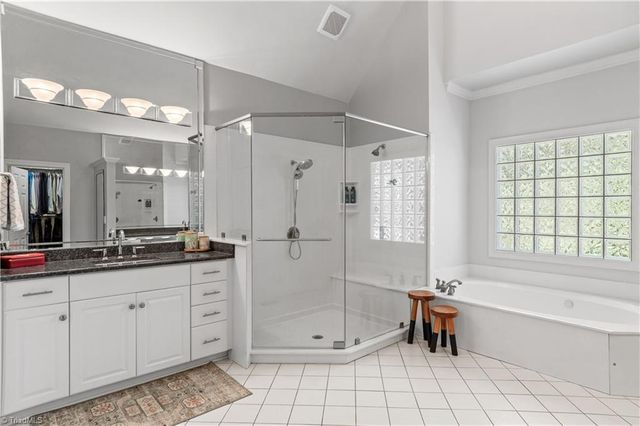 1513 Barrington Way Court, Winston-salem, NC 27106