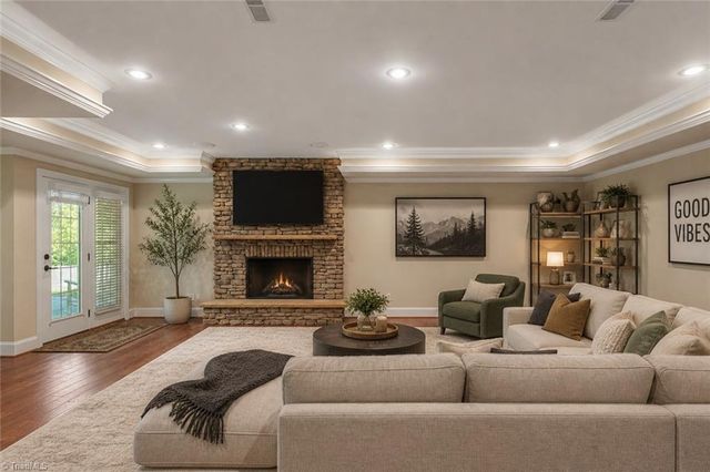 1513 Barrington Way Court, Winston-salem, NC 27106