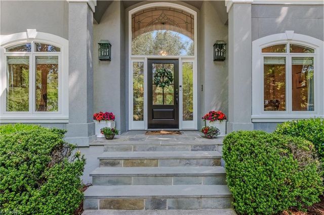 1513 Barrington Way Court, Winston-salem, NC 27106