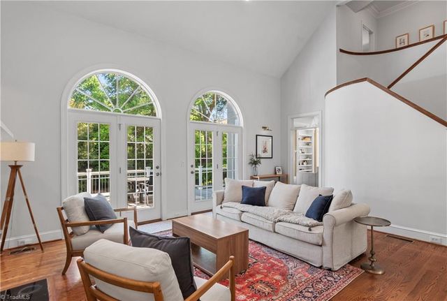 1513 Barrington Way Court, Winston-salem, NC 27106