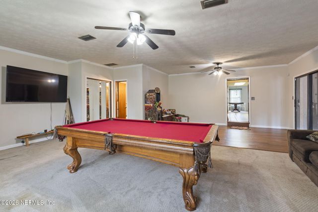 1222 SQUIRREL Lane S, Jacksonville, FL 32218