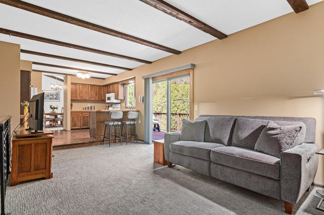 8370 W 107th Street, Bloomington, MN 55438