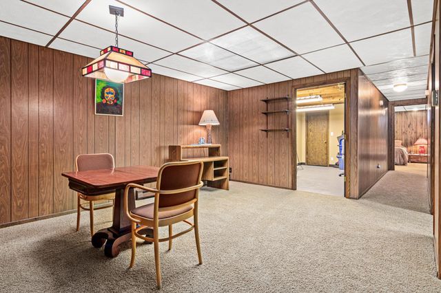 8370 W 107th Street, Bloomington, MN 55438