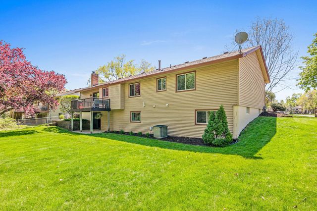 8370 W 107th Street, Bloomington, MN 55438