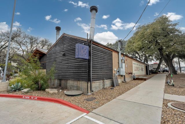 2200 Dickson DR 218, Austin, TX 78704