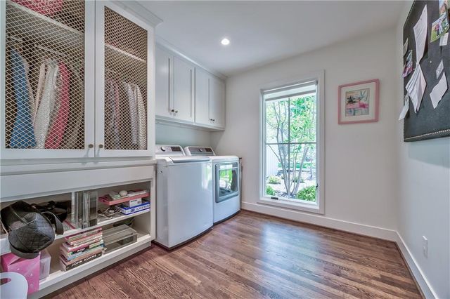 8600 Reinhardt Lane, Leawood, KS 66206