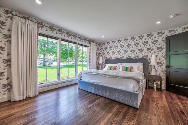8600 Reinhardt Lane, Leawood, KS 66206
