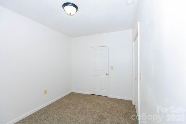281 Glenwood Drive, Marion, NC 28752