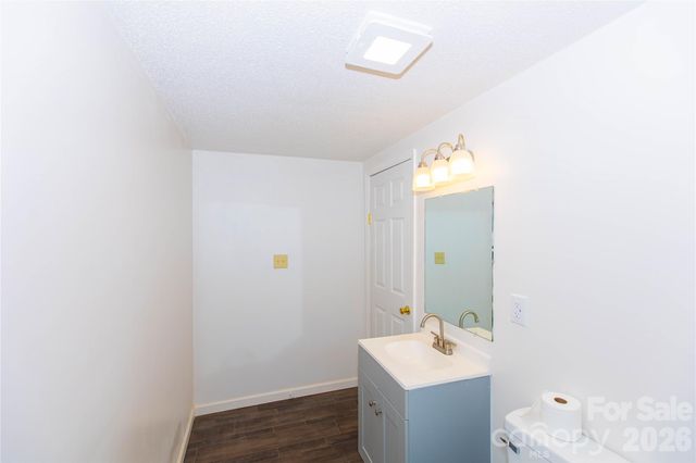 281 Glenwood Drive, Marion, NC 28752