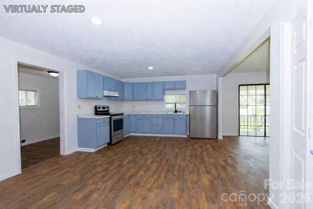 281 Glenwood Drive, Marion, NC 28752