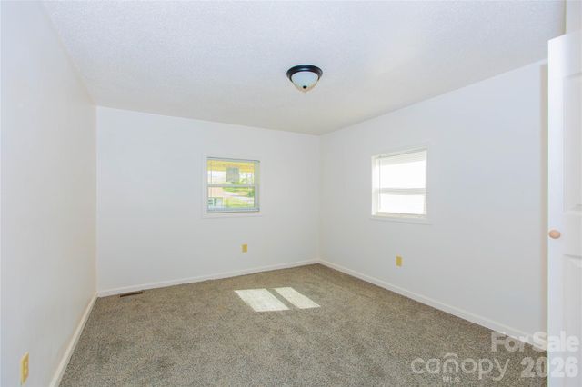 281 Glenwood Drive, Marion, NC 28752