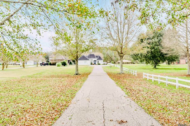 5727 Island Rd, Jarreau, LA 70749
