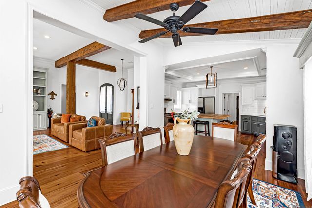 5727 Island Rd, Jarreau, LA 70749