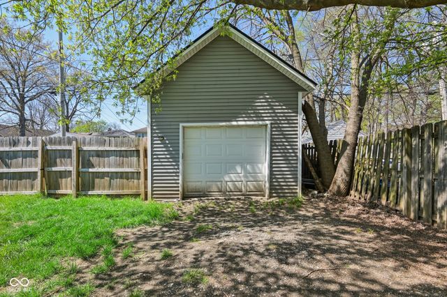 4824 N College Avenue, Indianapolis, IN 46205