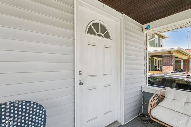 4824 N College Avenue, Indianapolis, IN 46205