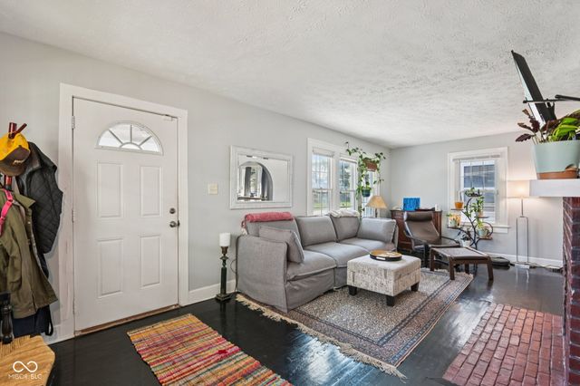 4824 N College Avenue, Indianapolis, IN 46205