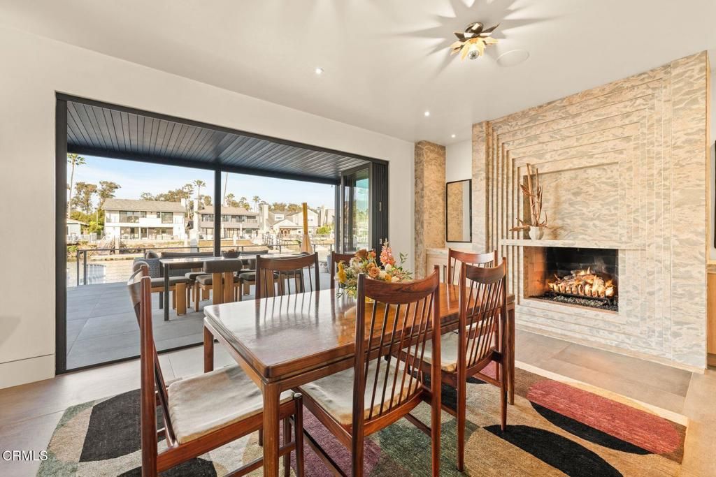 Image 16 of property listing at 2832 Sailor Avenue, Ventura, CA 93001