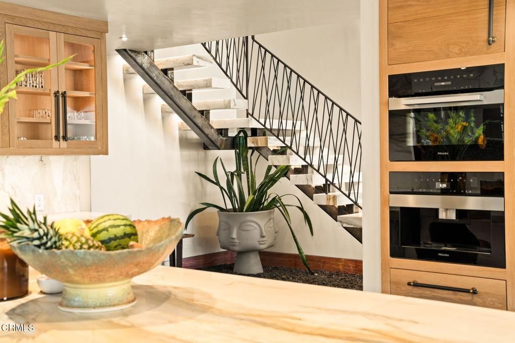 Image 30 of property listing at 2832 Sailor Avenue, Ventura, CA 93001