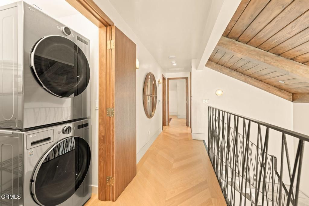 Image 49 of property listing at 2832 Sailor Avenue, Ventura, CA 93001