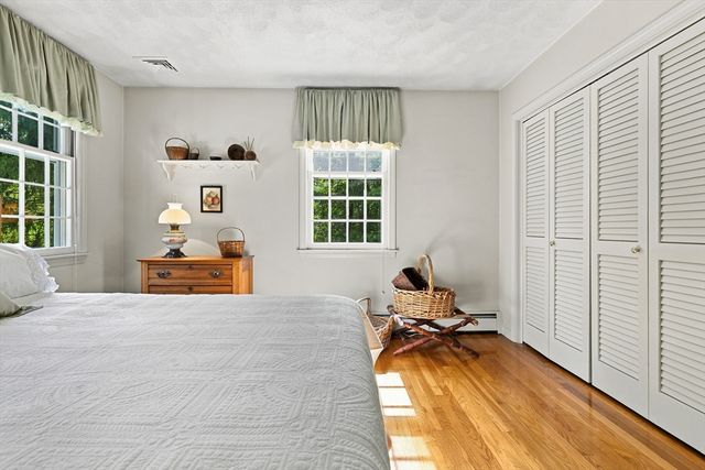 29 Smithshire Estates, Andover, MA 01810