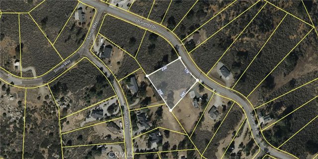 25041 Jacaranda Drive, Tehachapi, CA 93561